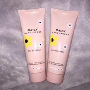 WANTED MARC JACOBS DAISY SHOWER GEL